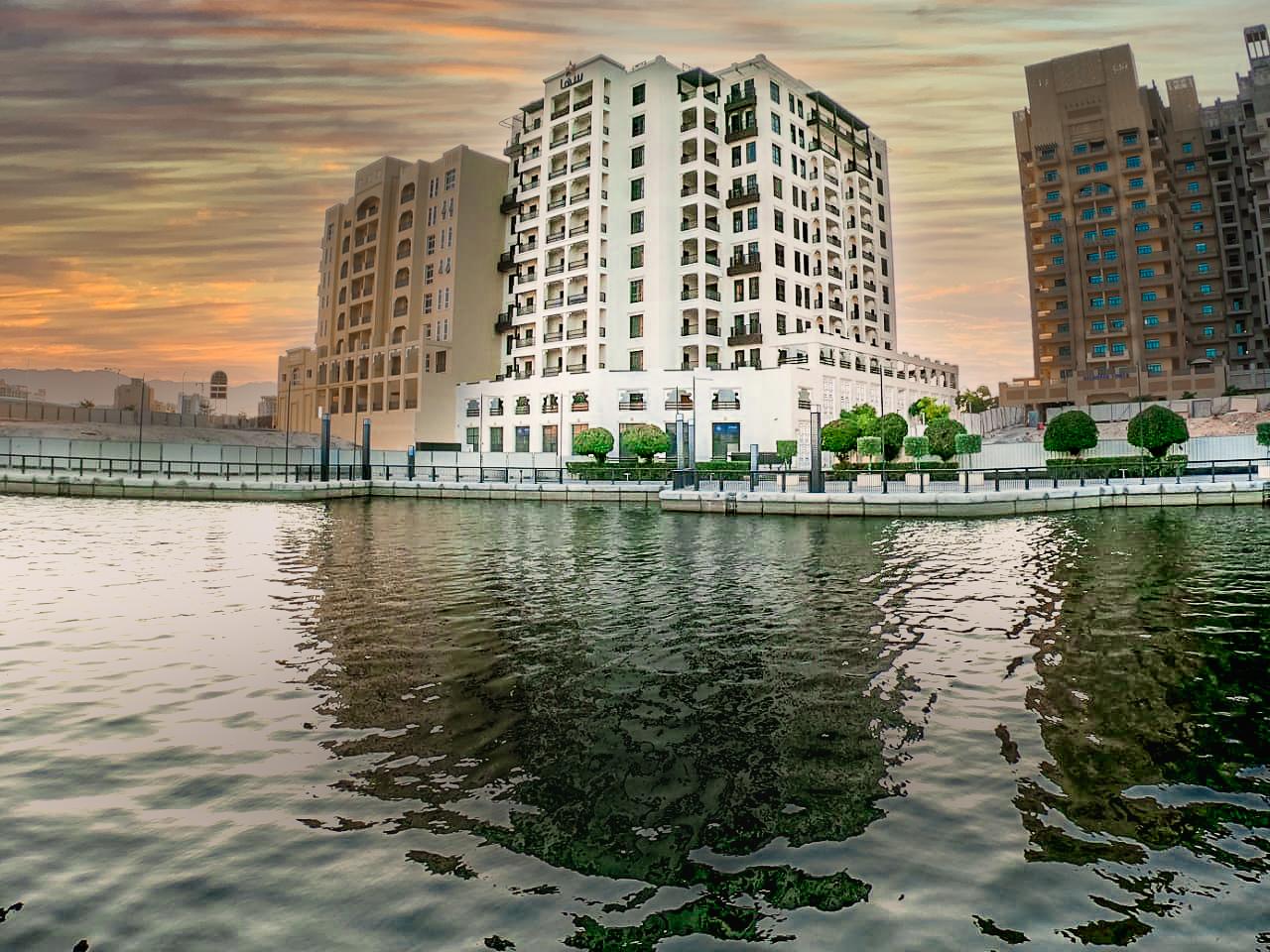 Suha Creek Hotel Apartment, Waterfront Jaddaf, Dubai Bagian luar foto