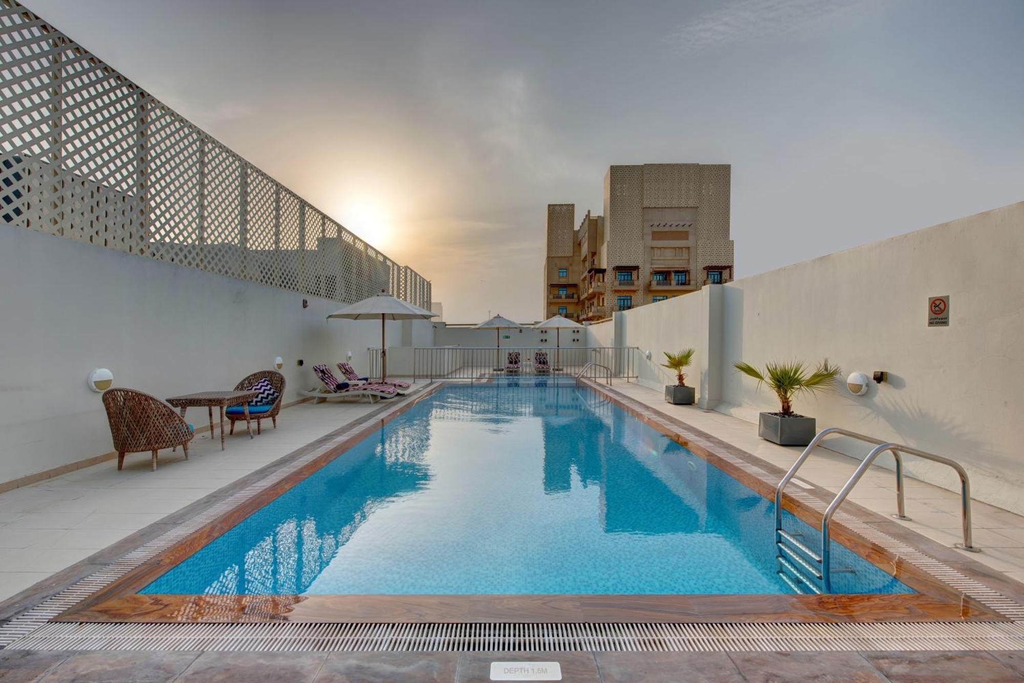 Suha Creek Hotel Apartment, Waterfront Jaddaf, Dubai Bagian luar foto