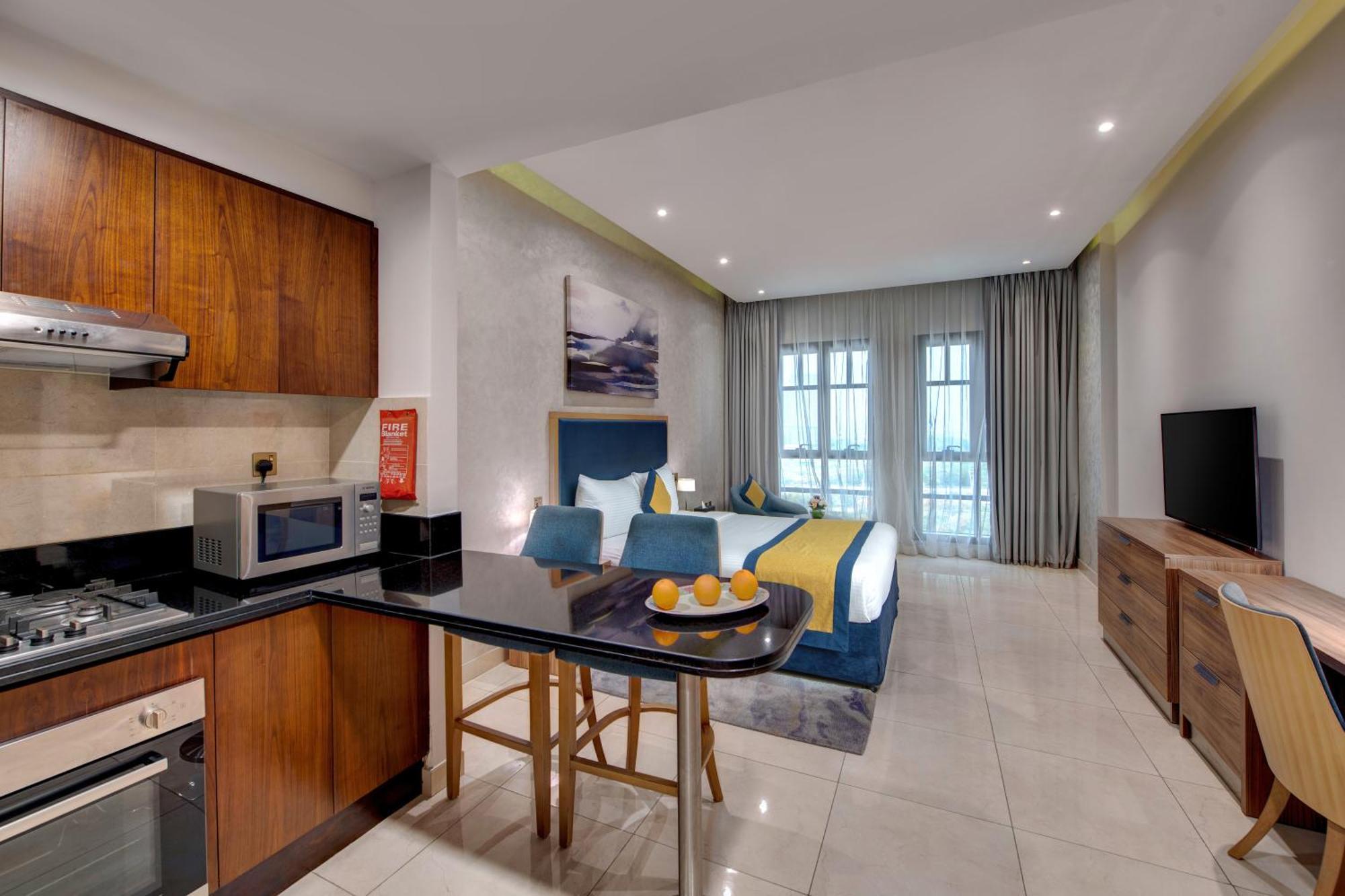 Suha Creek Hotel Apartment, Waterfront Jaddaf, Dubai Bagian luar foto