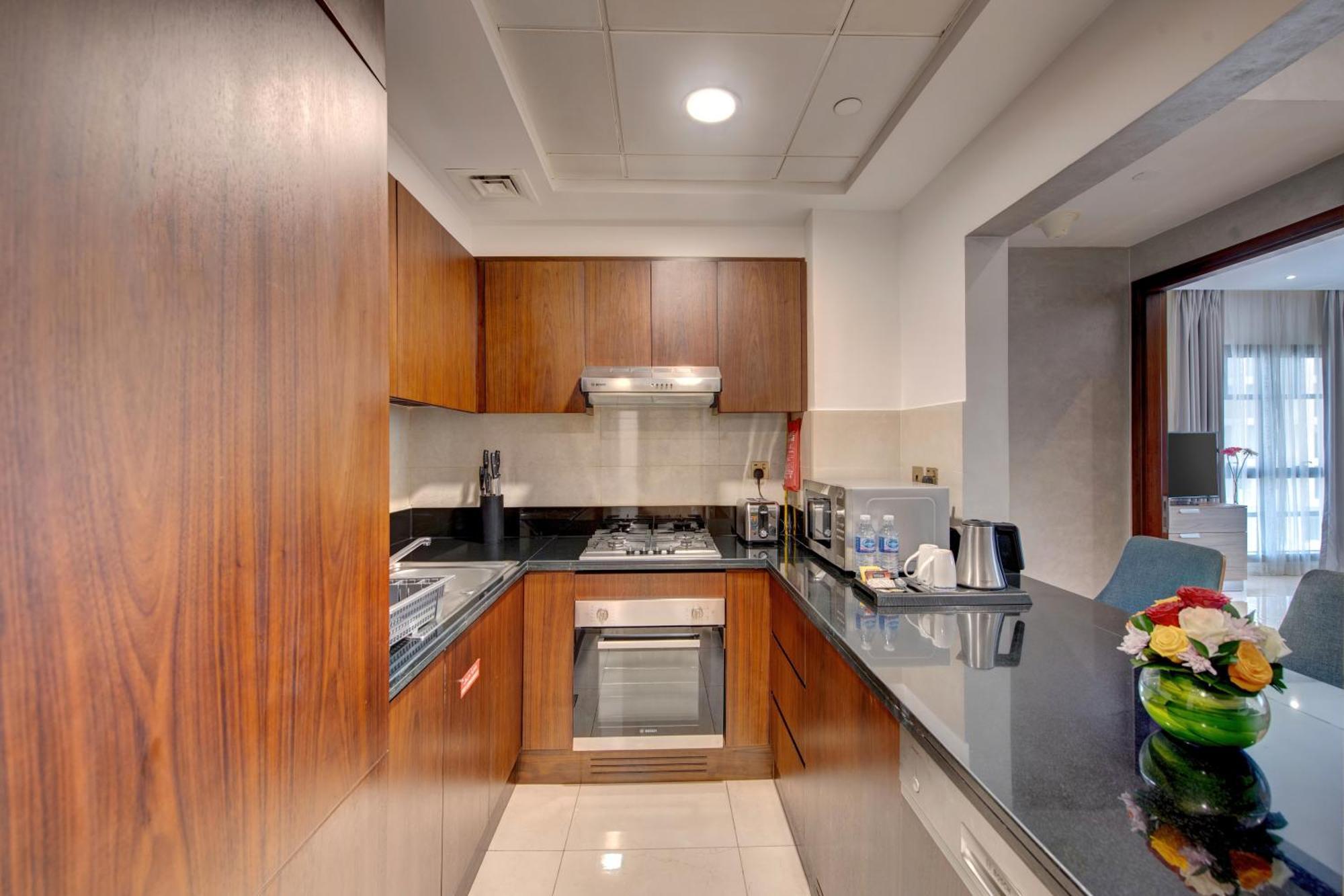 Suha Creek Hotel Apartment, Waterfront Jaddaf, Dubai Bagian luar foto